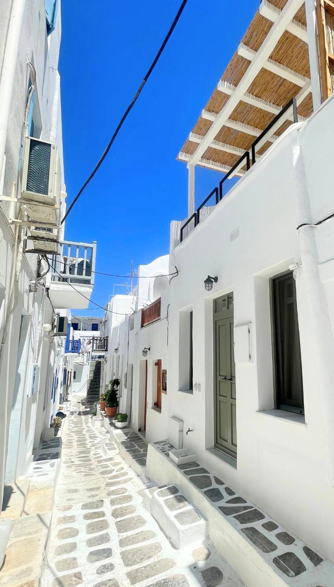 Aniko Suites White Alley Mykonos Town Exterior photo